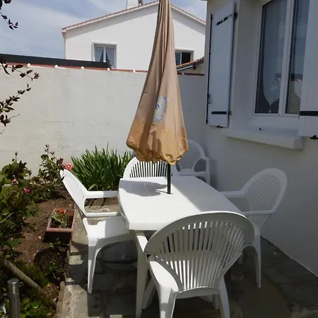 Holiday home Maison 3 Pieces Pres Avec Jardin - Fr-1-224-106 *